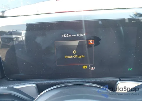 2022 Mercedes-Benz Glb 250 z USA, uszkodzony, nr VIN W1N4M4GB4NW184408